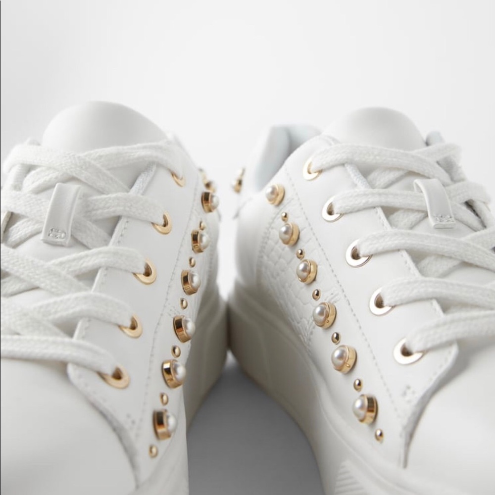 Zara Animal Embossed Stud Pearl Sneakers